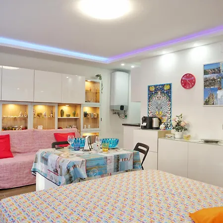 Latanadifedro - Monolocale Tra Centro Storico E Mare Apartamento *